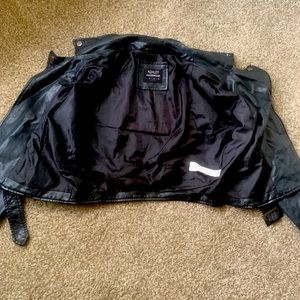 This is my favorite jacket of all time, City Of Angels” 💙🦋